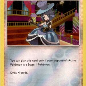 Team Up - 141/181 - Evelyn - Reverse Holo