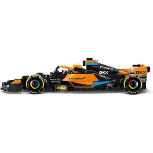 Alternative view of LEGO Speed Champions 76919 2023 McLaren Formula 1-racerbil